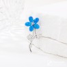 BROSZKA DAMSKA KWIAT Z NIEBIESKIM OPALEM 925