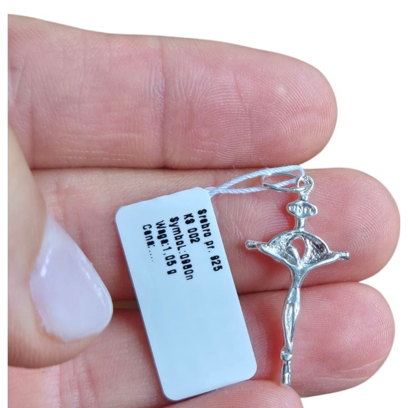 SREBRNY KRZYŻYK MĘSKI Z PANEM JEZUSEM 1,05 G SREBRO 925