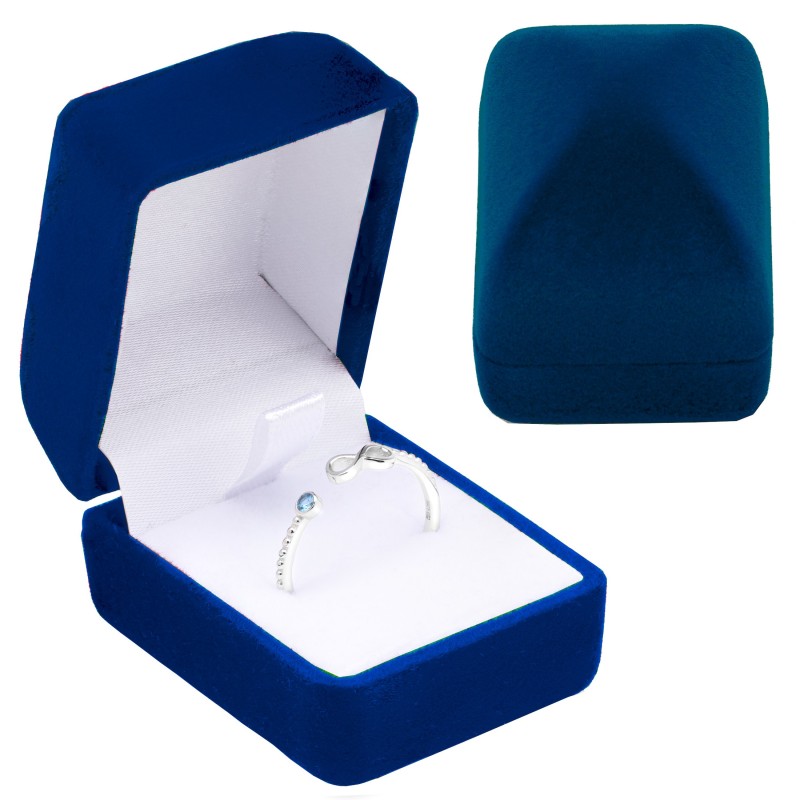 Pudełko welurowe na pierścionek w kolorze czerwonym, zaręczyny .