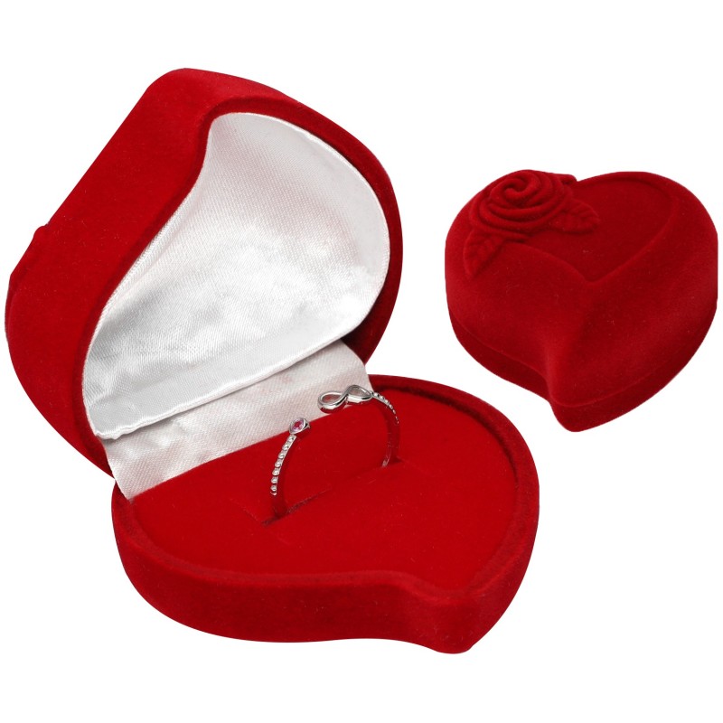 PUDEŁKO WELUROWE SERCE NA PIERŚCIONEK ZARĘCZYNYOWY .