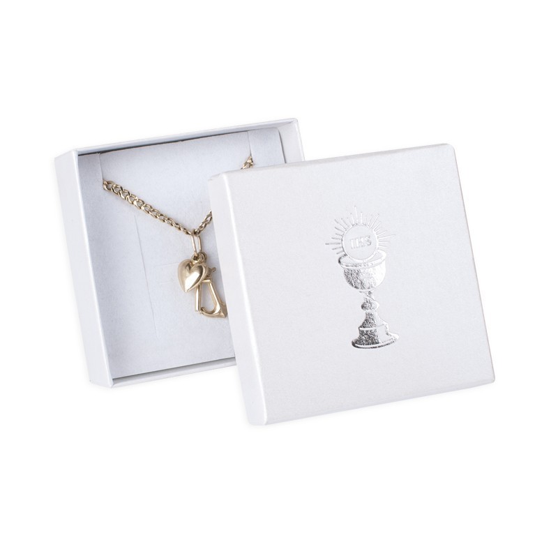 Kartonowe pudełko pamiątka pierwszej komunii świętej białe